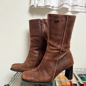 Wrangler Brown Suede Heeled Boots